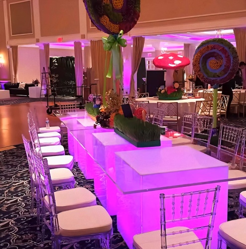 Светильник Куб 35 с питанием от АКБ, RGB